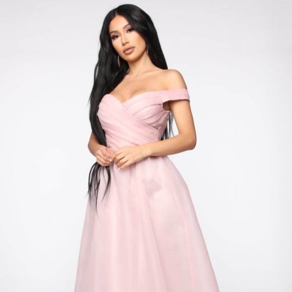 Fashion Nova Pink Mauve Ball Gown Jamila Small